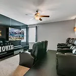 Stunning House With Pool, Gazebo And Movie Theater At Encore Resort 7644